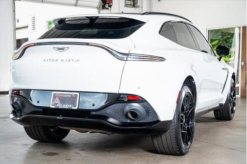 2021 Aston Martin DBX Base