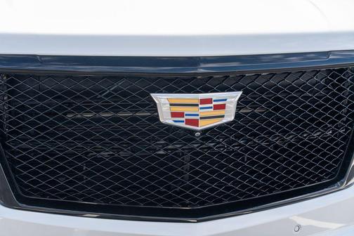 Crystal White Tricoat 2023 Cadillac Escalade V-Series