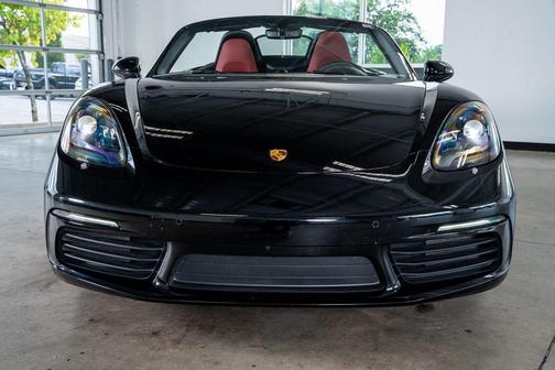 2025 Porsche 718 Boxster Base