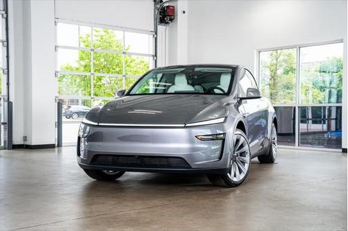2026 Tesla Model Y Long Range