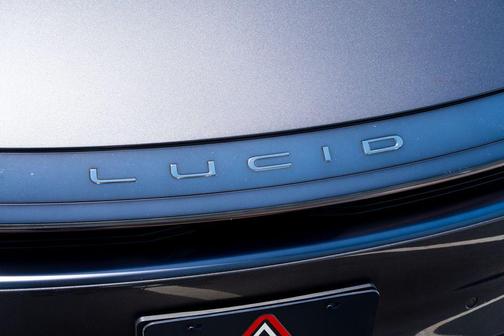 Quantum Grey Metallic 2024 Lucid Air Pure