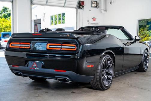 2022 Dodge Challenger R/T Scat Pack