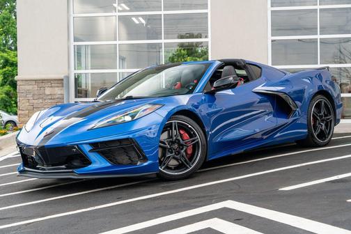 Elkhart Lake Blue Metallic 2020 Chevrolet Corvette Stingray w/3LT