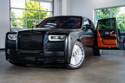 2021 Rolls-Royce Phantom Base