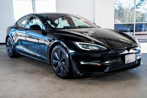 2022 Tesla Model S Base