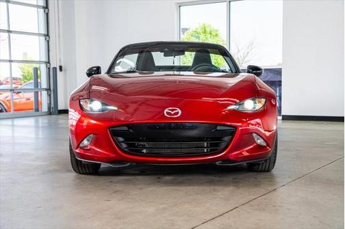 2021 Mazda MX-5 Miata Sport
