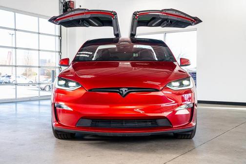 2024 Tesla Model X Plaid Tri Motor All-Wheel Drive