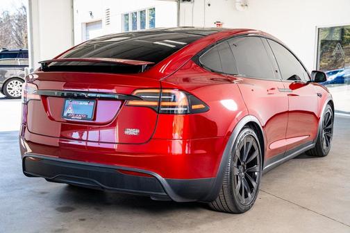 2024 Tesla Model X Plaid Tri Motor All-Wheel Drive