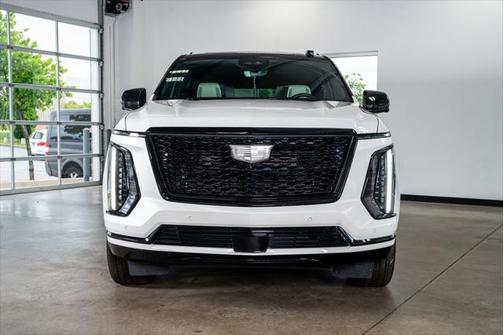 2025 Cadillac Escalade ESV Sport