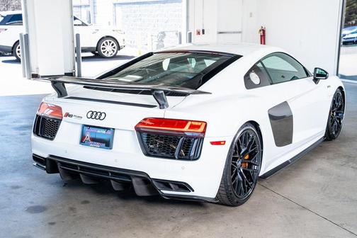 2017 Audi R8 5.2 V10 plus