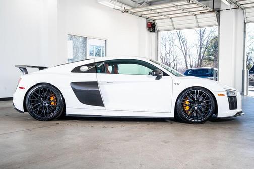 2017 Audi R8 5.2 V10 plus