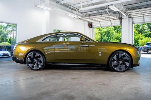 2024 Rolls-Royce Spectre