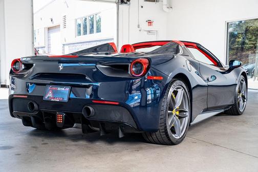 2017 Ferrari 488 Spider Base