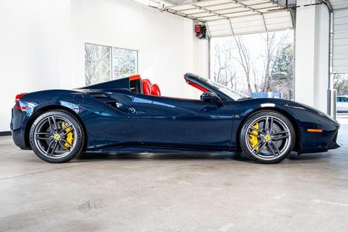 2017 Ferrari 488 Spider Base