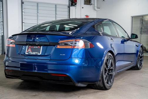 2021 Tesla Model S Plaid