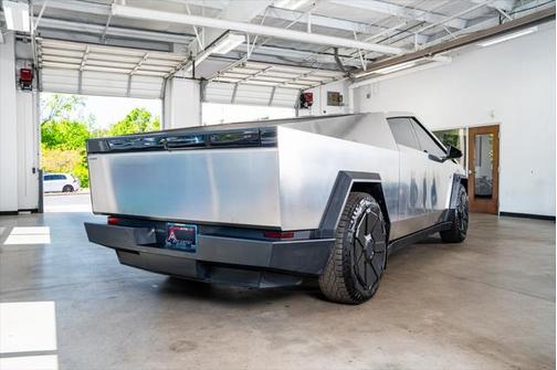 2024 Tesla Cybertruck All-Wheel Drive