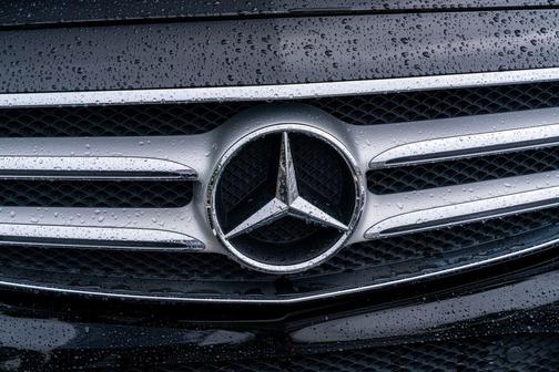 Black 2018 Mercedes-Benz E-Class E 300