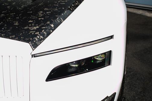 Morganite 2024 Rolls-Royce Spectre