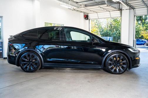 2023 Tesla Model X Base