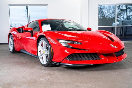 2024 Ferrari SF90 Stradale Base