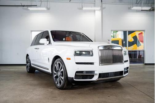 2022 Rolls-Royce Cullinan Base