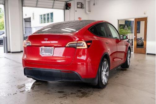 2021 Tesla Model Y Long Range Dual Motor All-Wheel Drive