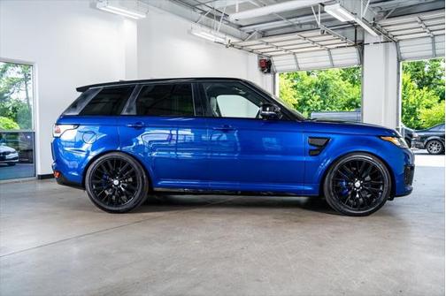 2017 Land Rover Range Rover Sport 5.0L Supercharged SVR