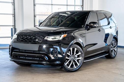 2024 Land Rover Discovery P300 Dynamic SE