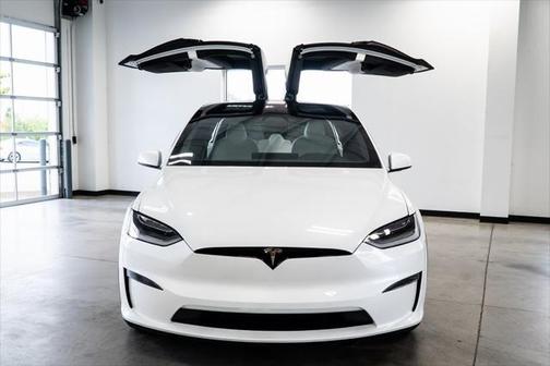 2022 Tesla Model X Dual Motor All-Wheel Drive