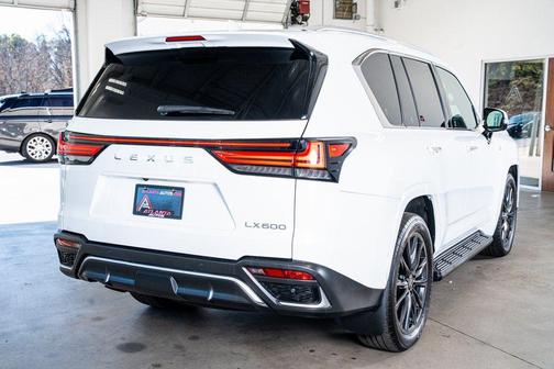 2024 Lexus LX 600 F SPORT