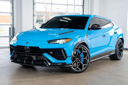 2023 Lamborghini Urus Performante