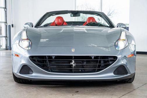 2017 Ferrari California T