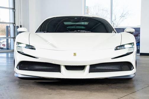 2021 Ferrari SF90 Stradale Base