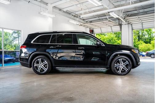 2022 Mercedes-Benz GLS 450 4MATIC