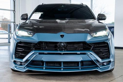 2020 Lamborghini Urus Base