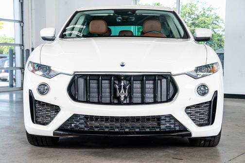 2022 Maserati Levante Modena