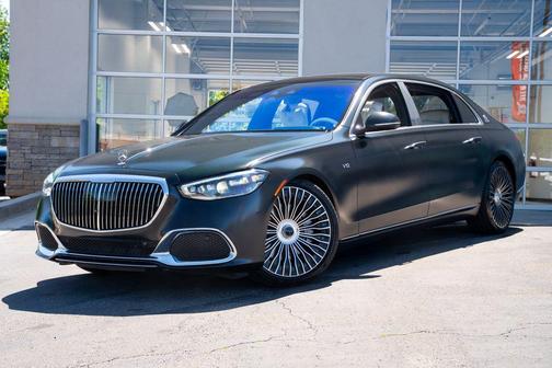 MANUFAKTUR Night Black Magno 2023 Mercedes-Benz Maybach S 680 Maybach S 680