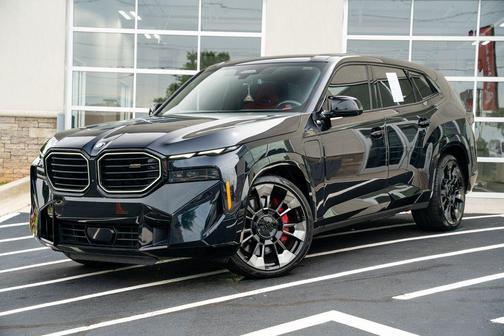 Carbon Black Metallic 2023 BMW XM Base
