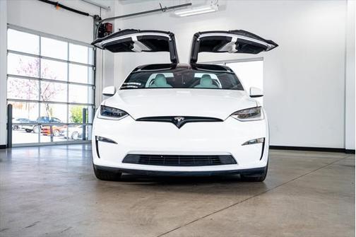 2023 Tesla Model X Plaid Tri Motor All-Wheel Drive