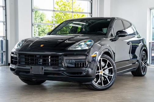 2021 Porsche Cayenne Turbo