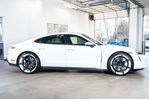 2021 Porsche Taycan 4S