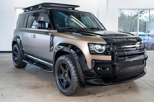 2025 Land Rover Defender 110 P400 X