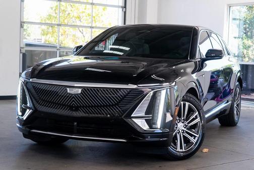 2023 Cadillac LYRIQ Luxury