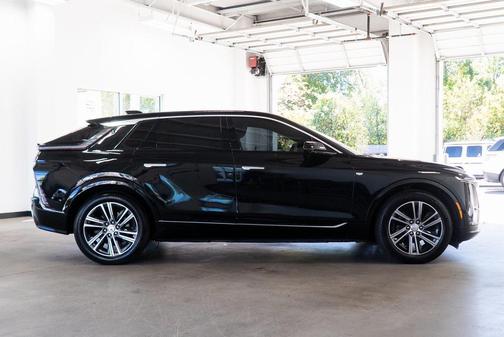 2023 Cadillac LYRIQ Luxury
