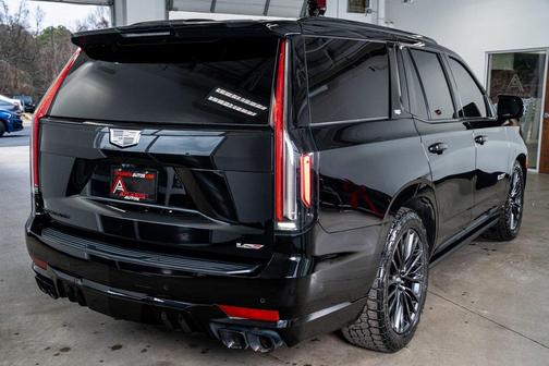 2023 Cadillac Escalade V-Series