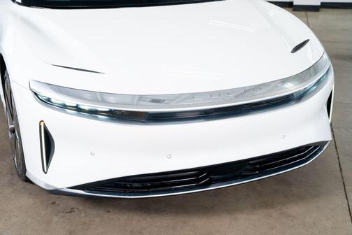 Stellar White Metallic 2023 Lucid Air Pure
