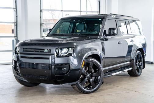 2023 Land Rover Defender 130 X-Dynamic SE