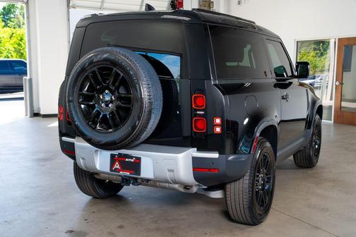 Santorini Black Metallic 2024 Land Rover Defender 90 P300 S