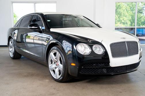 Black 2015 Bentley Flying Spur Base