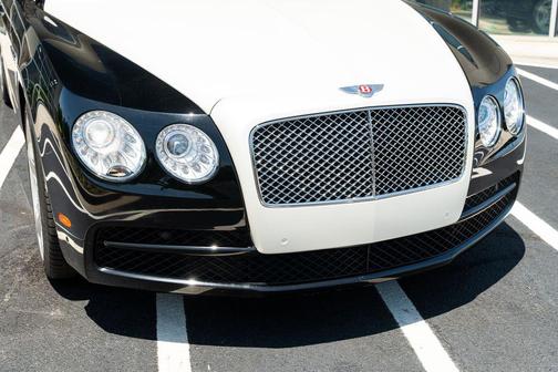 Beluga 2015 Bentley Flying Spur Base